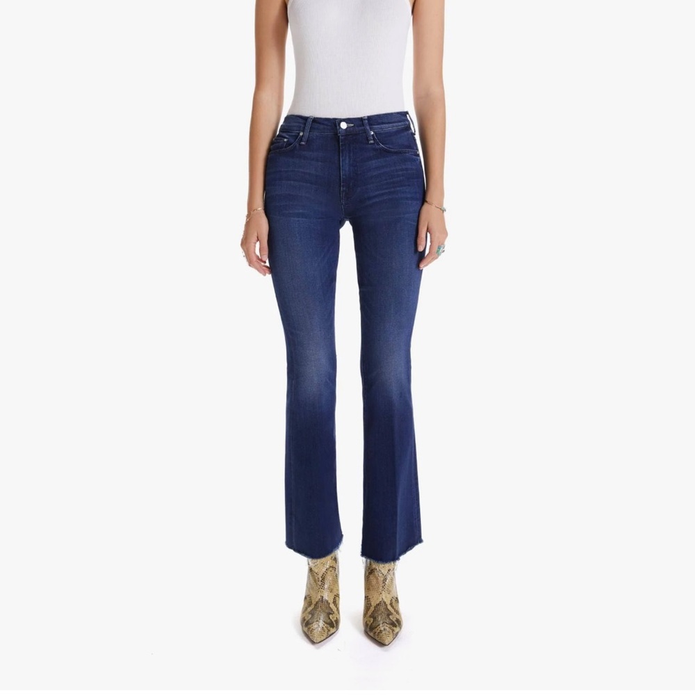 Mother Denim - The Weekender Fray Tongue & Chic